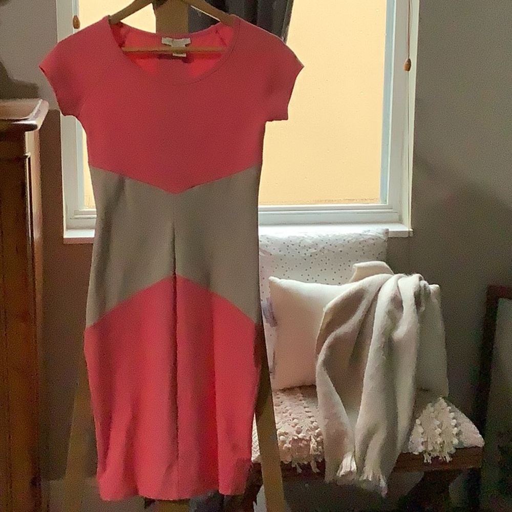 Arden B Pink and Gray Midi Dress - Picture 2 of 4
